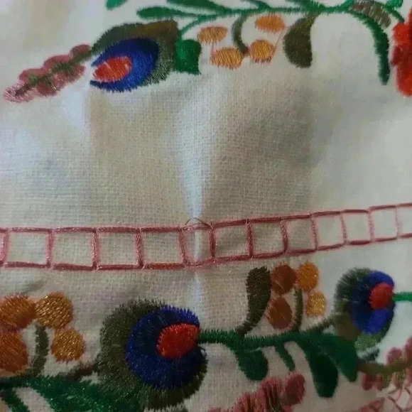 NWT Beautiful Floral Embroidered Boho Mini Skirt - Picture 6 of 6